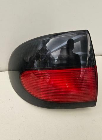 STOP FANALE POSTERIORE DESTRO RENAULT Megane l Serie (9699)