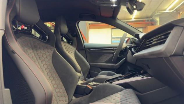 AUDI RS3 SPB 2.5 QUATTRO PACK RS GUSCI CARBONIO MATRIX rif. 23784160 - Foto 9