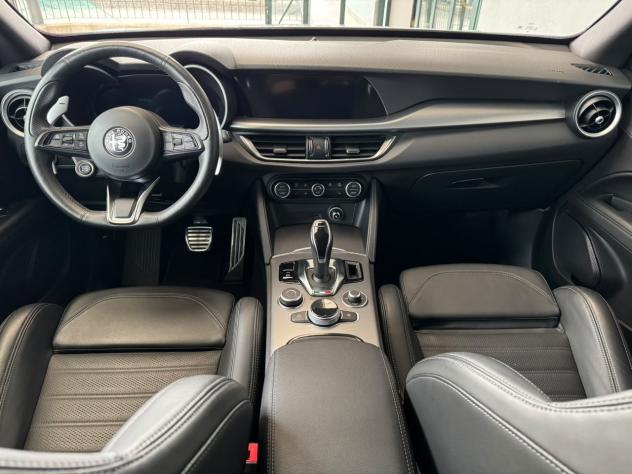 Alfa Romeo Stelvio 2.2 t Veloce Q4 210cv auto - Foto 13