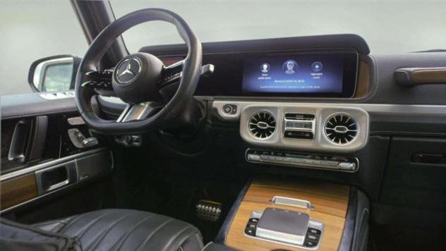 MERCEDES-BENZ G 450 d Mild hybrid S.W. AMG Line rif. 23457284 - Foto 9