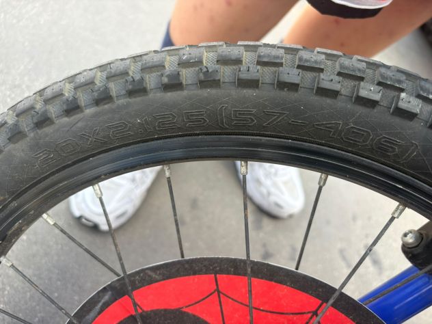 Bici Spiderman per bambini - Foto 5