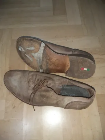 scarpe nero giardini uomo pelle n 41. In buono stato - Foto 2