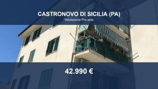 Immobile in asta di 99 m², box auto in vendita a Castronovo di Sicilia