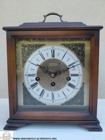 176566 Antico orologio da comò con suoneria Westminster