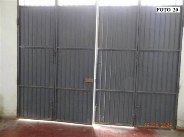 Immobile in asta di 90 m² con più di 5 locali e box auto in vendita a Mazzarrone - Foto 6