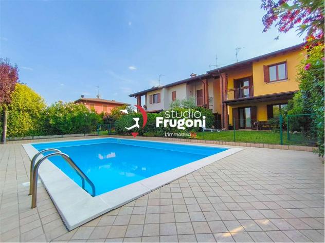 vf992 - VILLA BIFAMILIARE CON 3 CAMERE E PISCINA