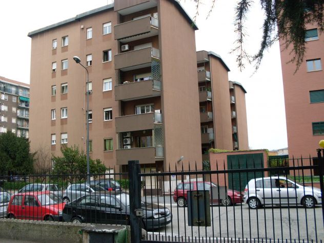 Stanza singola o doppia per ragazza Milano Corvetto MM3 gialla - Foto 8