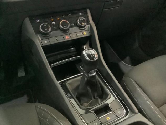 SKODA Karoq 2.0 TDI SCR 115 CV Executive rif. 23878383 - Foto 8