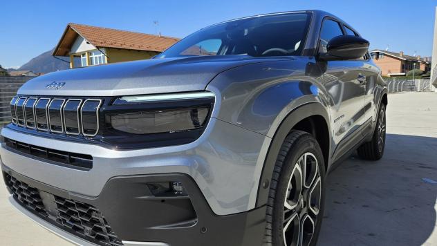 Jeep Avenger e-Hybrid 1.2 MHEV e-Hybrid Turbo Summit - Foto 7