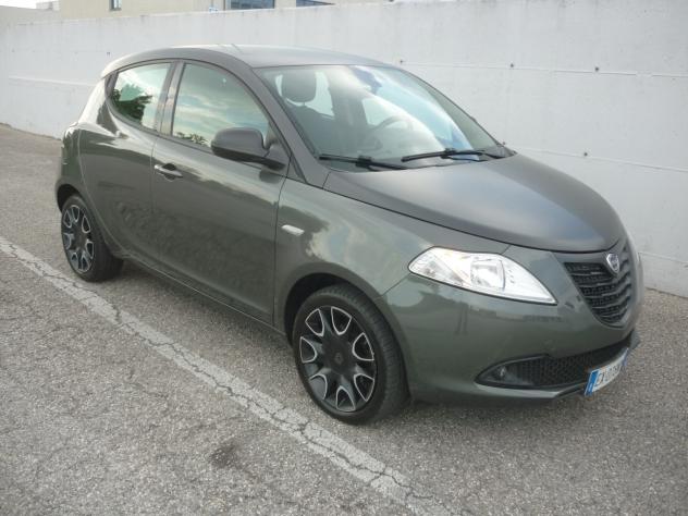 Lancia Ypsilon 1.2 69 CV 5 P. S Momodesign Km 80.000 - Foto 5