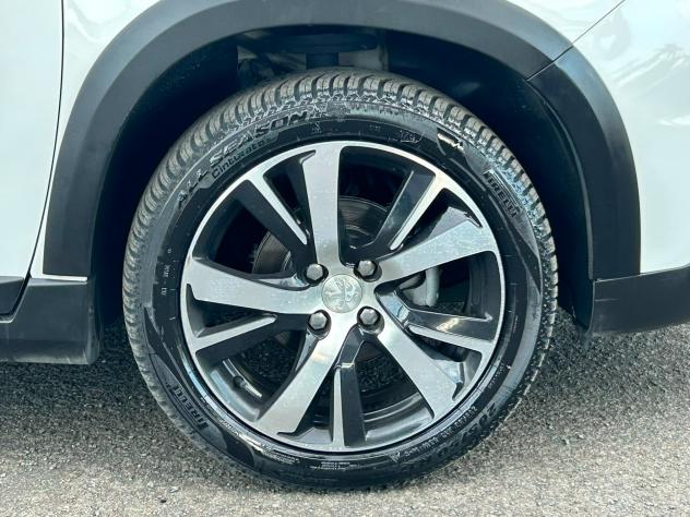 Peugeot 2008 BlueHDi 100 Black Matt - Foto 9