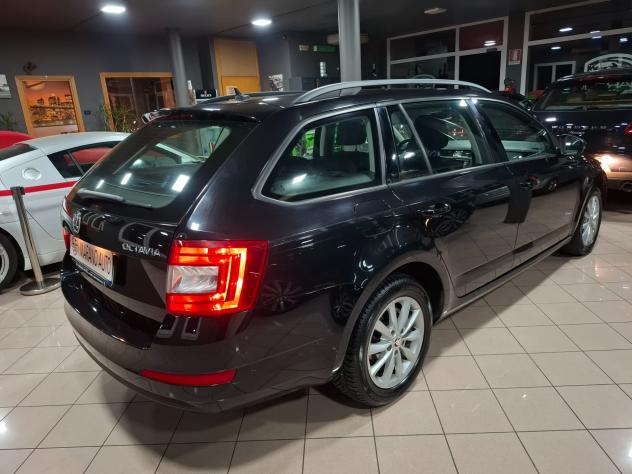 Skoda Octavia 1.6 TDI SW euro 6 - Foto 6