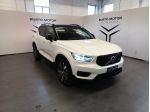 Volvo XC40 Recharge T5 Plug-in Hybrid Recharge Plus Dark auto