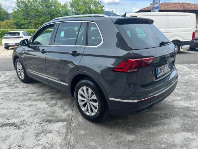 VOLKSWAGEN Tiguan 2.0 TDI 150 CV SCR DSG Life rif. 23979241 - Foto 2