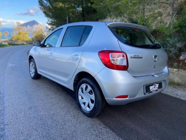 DACIA Sandero 1.5 dCi 8V 75CV Lauréate NEOPATENTATI rif. 23975087 - Foto 6
