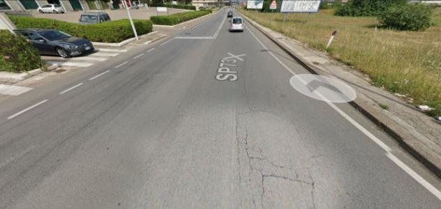 Immobile in asta di 18 m², box auto in vendita a Bari