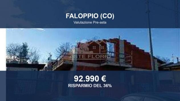 Immobile in asta di 244 m², box auto doppio in vendita a Faloppio