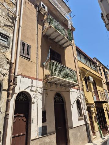 Casa indipendente zona alta centrale