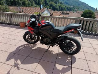 Aprilia Tuono 125