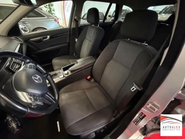 MERCEDES - Classe C Station Wagon C SW 220 cdi (BE) Avantgarde - Foto 7