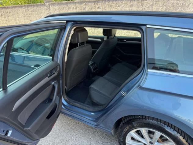 Volkswagen Passat Variant 2.0 tdi Highline 150cv dsg, KM DIMOSTRABILI! - Foto 4