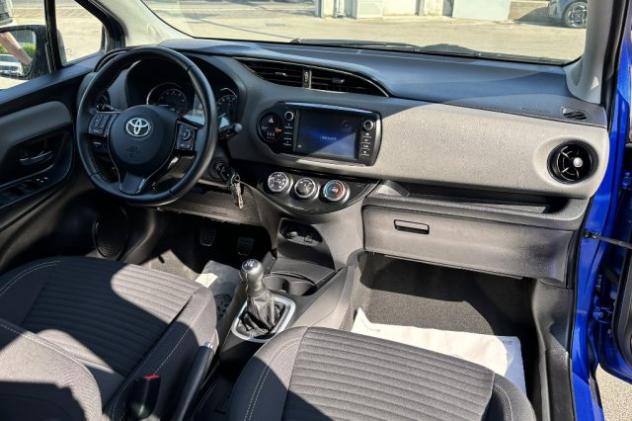 TOYOTA Yaris 1.0 5 porte Cool rif. 23979455 - Foto 9