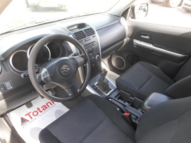 Suzuki Grand Vitara II 2006 5p 1.9 ddis Executive - Foto 9
