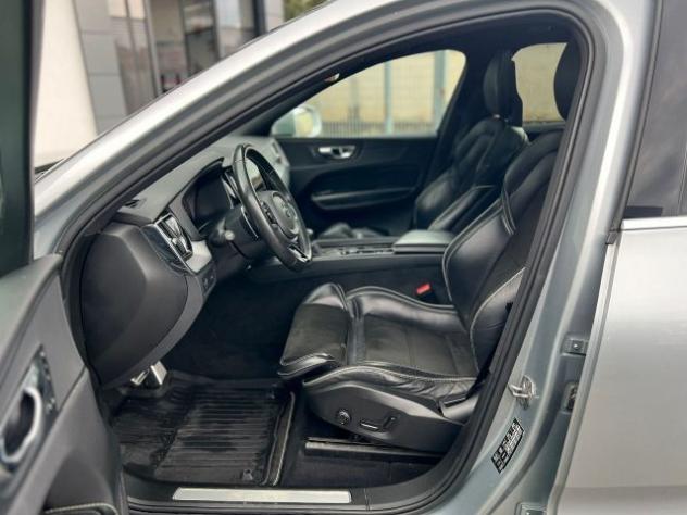 VOLVO XC60 D4 Geartr. R-Design rif. 23625143 - Foto 8