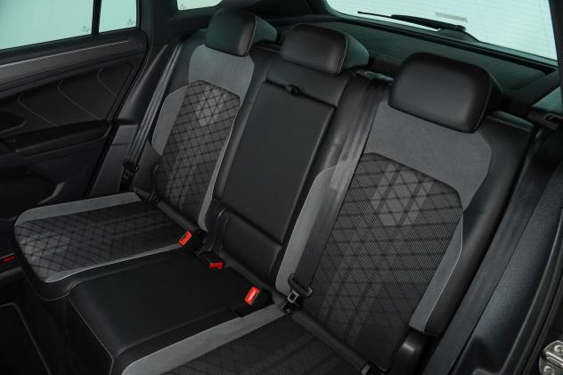 Volkswagen Tiguan 2.0 TDI DSG R-Line 150CV - Foto 10