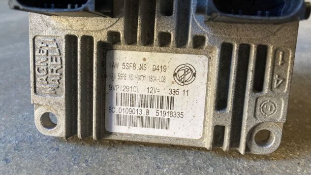 Centralina motore Fiat Grande Punto 1.2 benzina del 2007 (51918335) - Foto 3