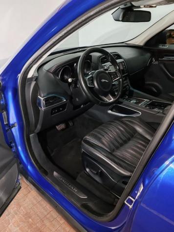 JAGUAR F-Pace 2.0d Portfolio AWD 240cv Auto + Navi + Camera rif. 22565734 - Foto 9