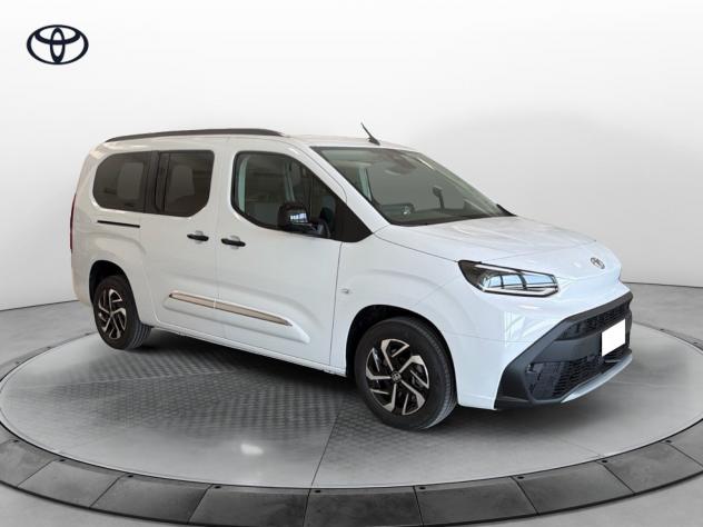 Toyota Proace City Verso 1.5D 130CV M/T L2 Executive - Foto 6