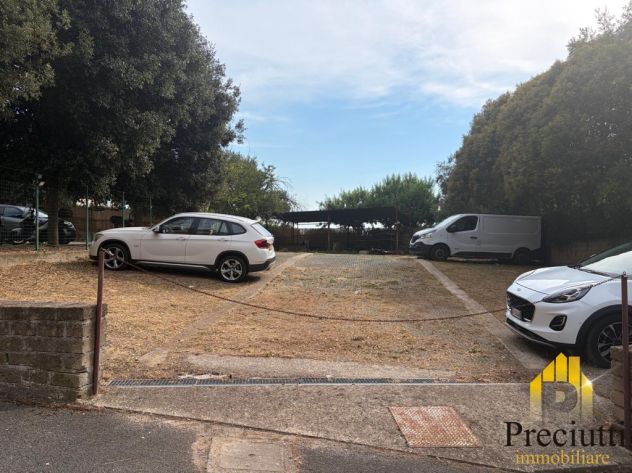 BRAVETTA FONTANILE ARENATO POSTI AUTO IN VENDITA