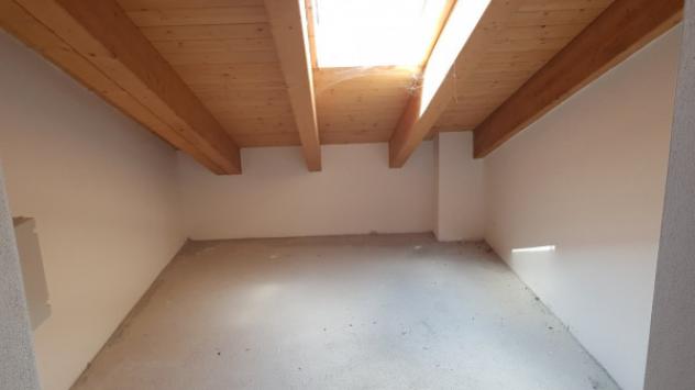 Casa indipendente di 235 m² con 5 locali e box auto in vendita a Novi di Modena - Foto 19
