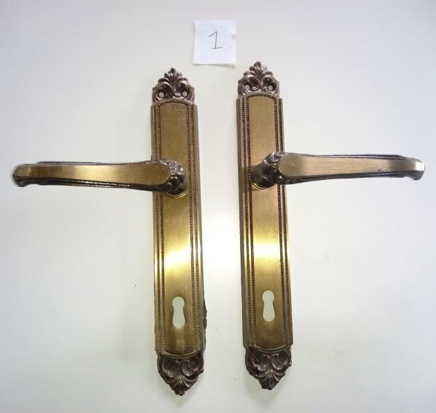 Maniglie per Porte in Ottone massiccio complete di tutto