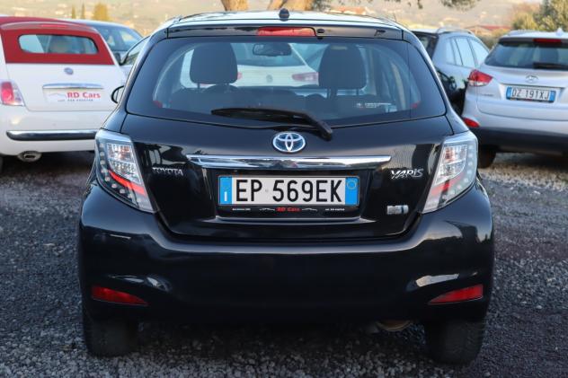 Toyota Yaris 1.5 Hybrid 5 porte Lounge - Foto 2