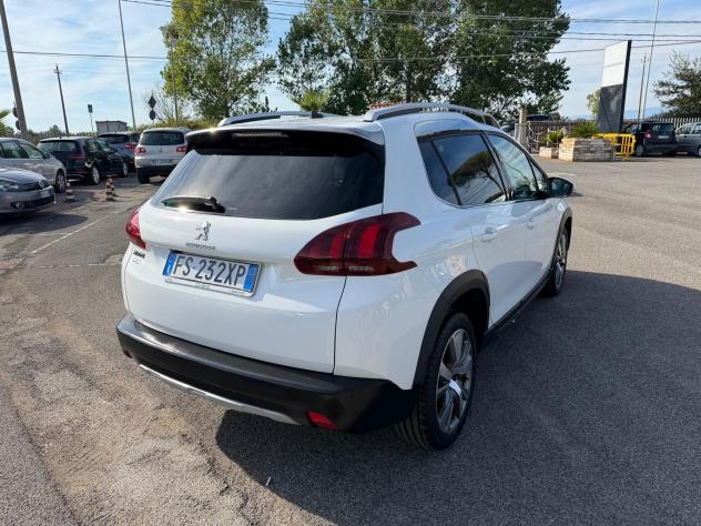 Peugeot 2008 1.5 BLUEHDI 120CV EAT6 S&S ALLURE 2018 - Foto 3