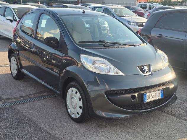 Peugeot 107 1.0 68CV 5p. Sweet Years - Foto 3