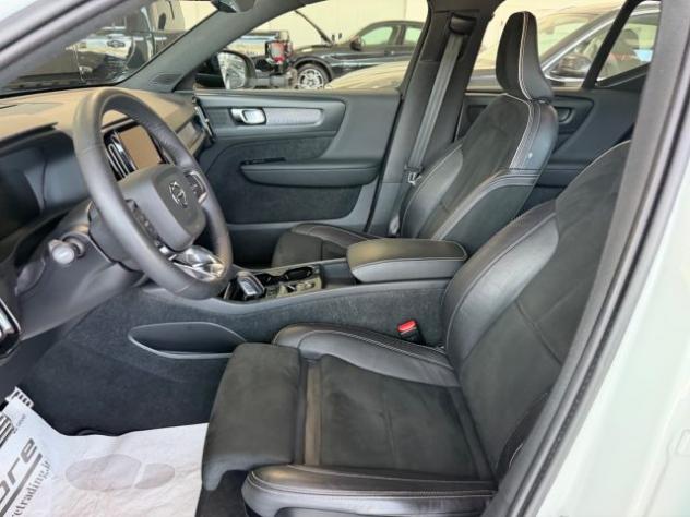 VOLVO XC40 T5 Recharge Plug-in Hybrid R-design rif. 23940645 - Foto 8