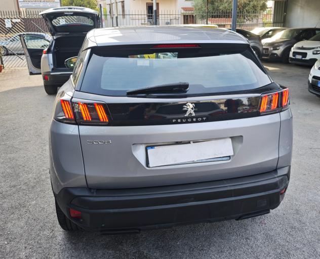 Perfetta Peugeot 3008 BlueHDi 130 S&S Allure automatica - Foto 5