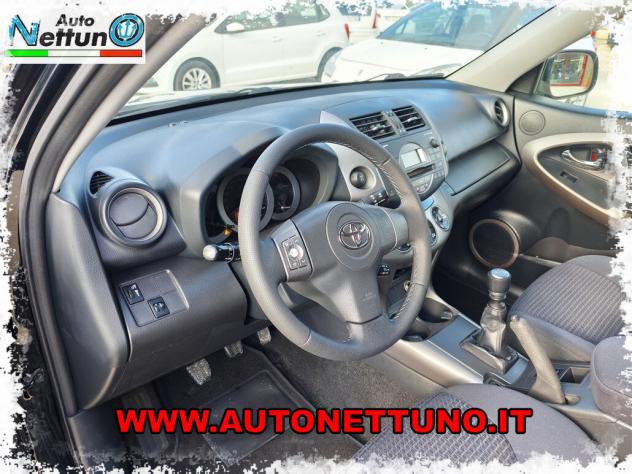 Toyota RAV 4 RAV4 2.2 D-4D 177 CV Luxury - Foto 8