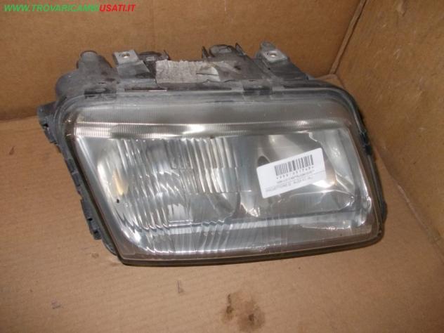PROIETTORE D. AUDI A3 (8L)  Parti elettriche  Fanaleria  Proiettori  Proiettore ant. AUDI - A3 - 01-08-1996 - 01-09-2000
