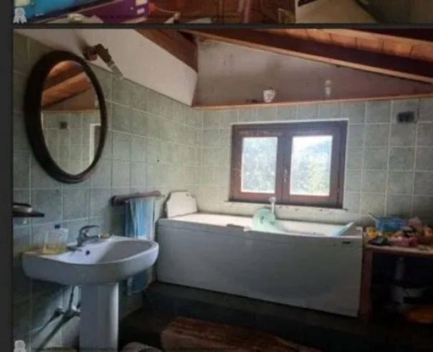 Immobile in asta di 303 m² con più di 5 locali in vendita a Vernasca - Foto 9