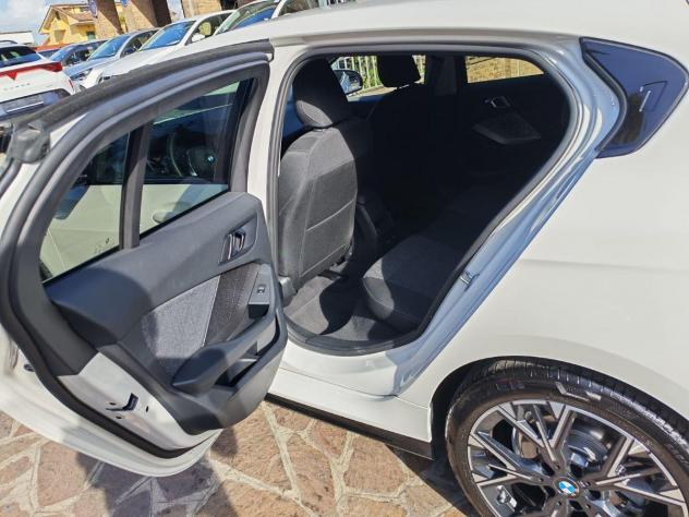 BMW - Serie 1 - 120d 48V MSport Design - Foto 8
