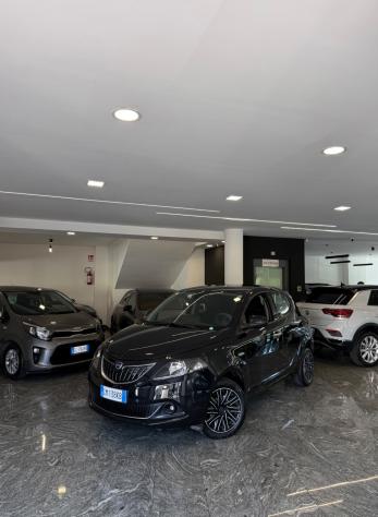 Lancia Ypsilon 1.2 69 CV 5 porte GPL Gold