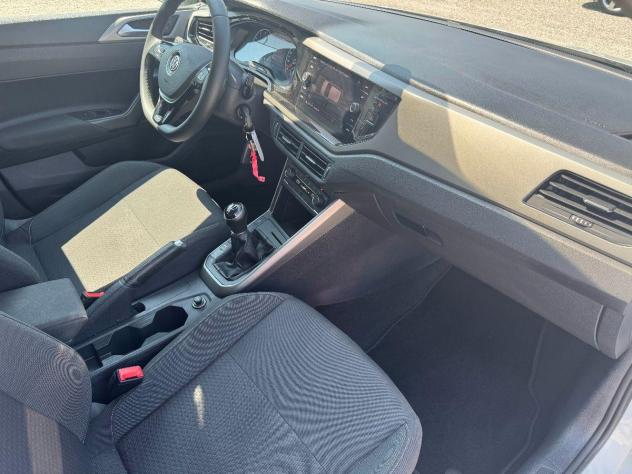 VOLKSWAGEN - Polo - 1.0 TSI R-Line NEO PATENATI - Foto 10