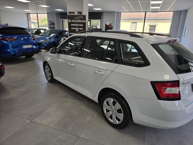 Skoda Fabia 1.4 TDI 90 CV Wagon 2017 km 91000 - Foto 7