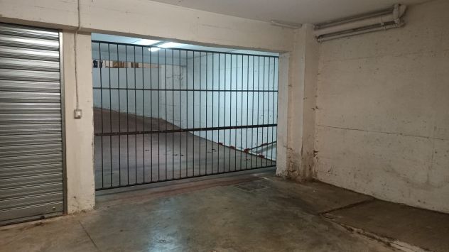 POSTO AUTO COPERTO CON CANCELLO PRIVATO