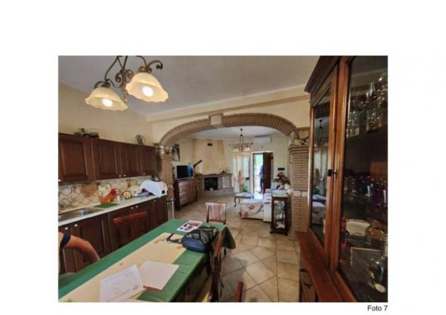 Immobile in asta di 111 m² con più di 5 locali in vendita a Latina - Foto 7