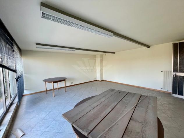 APPARTAMENTO di 9 vani e di 270 mq (PIETRASANTA - Pietrasanta adiacenze centro) rif. 300 - Foto 18